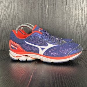 Mizuno Wave Rider 21 Women’s size 9